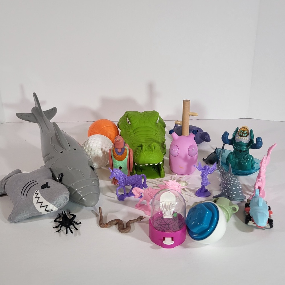 Lot 23 Mini Toy Figures Sharks Crocodile Classroom‎ Toys